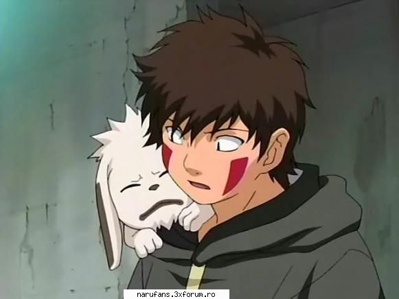 daa , akamaru e very sweet :x kiba inuzuka